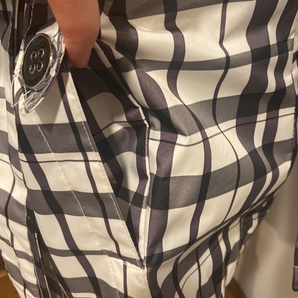 Black & White Plaid Rain Coat - Picture 4 of 6